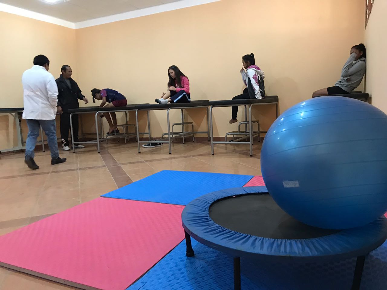 Inauguran Centro Municipal de Fisioterapia en Tarija