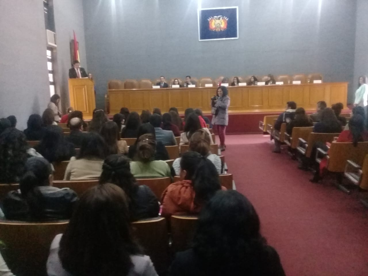 Entregan reconocimiento a 4 jueces destacados de Tarija