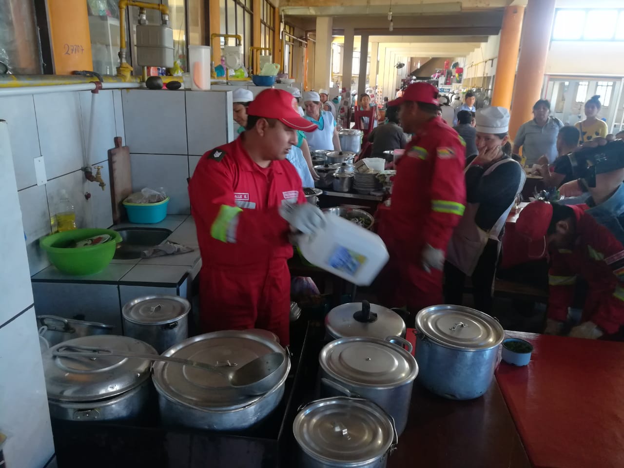 Inician inspección en mercados de Tarija