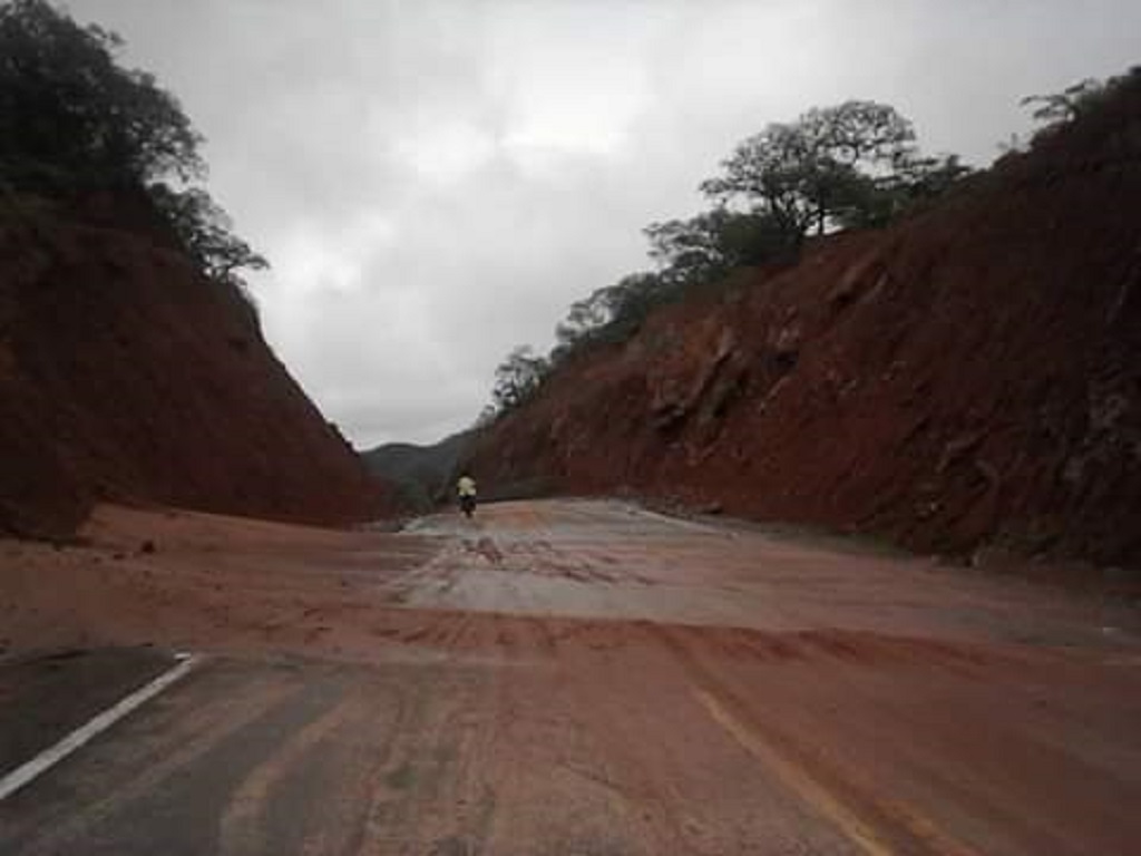 ABC recomienda precaución por deslizamientos en algunas rutas de Tarija