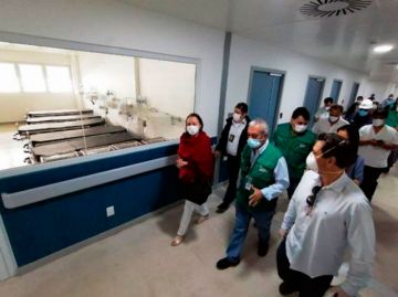 Postergan la entrega del hospital de Montero