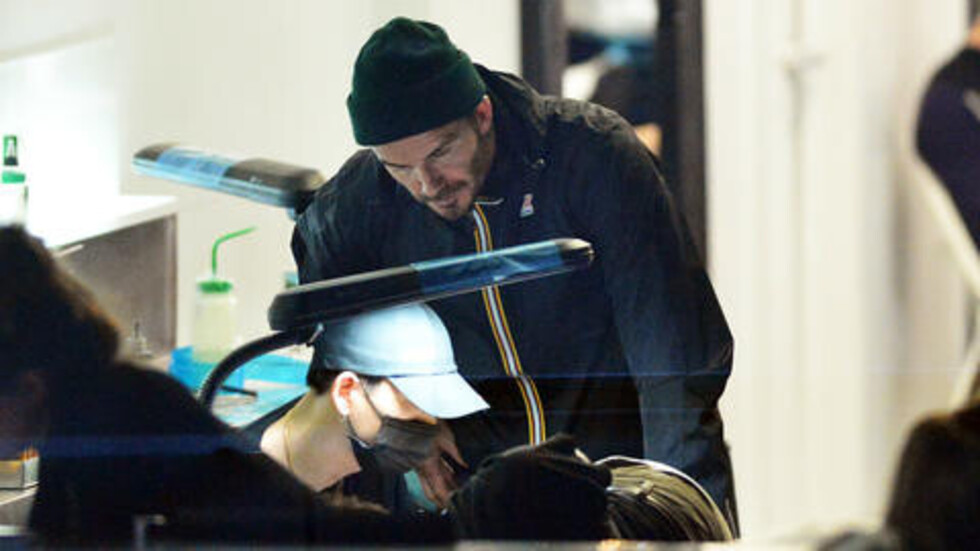 Beckham llevó a su hijo de 19 años a tatuarse