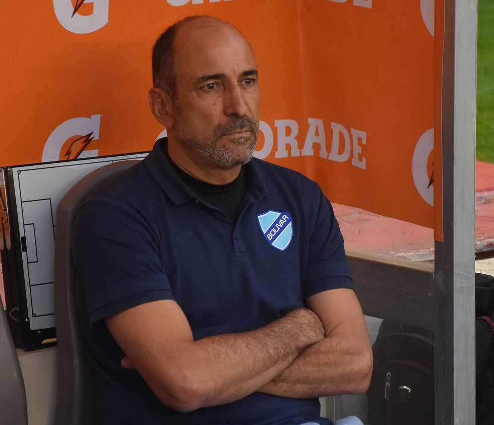 Bolívar juega contra Atlético Nacional un compromiso clave