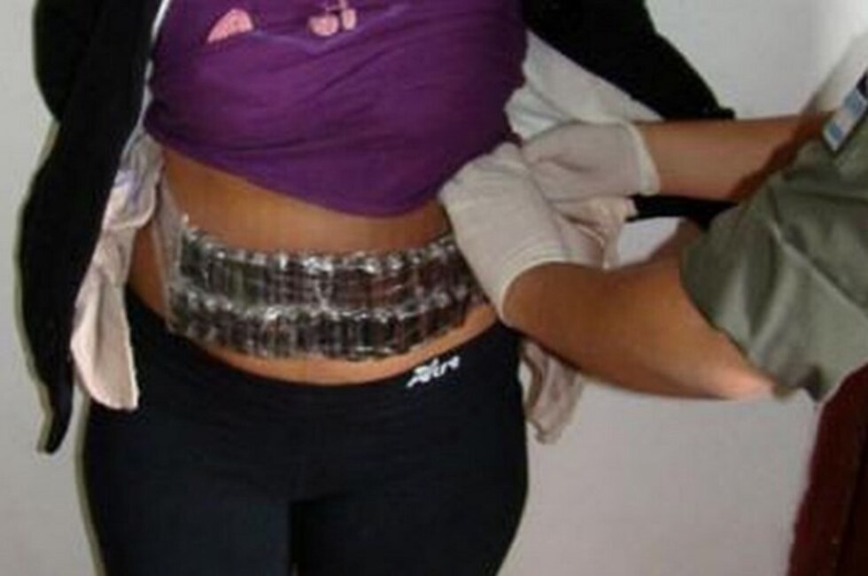 Dos mujeres Tenían droga pegada a sus cuerpos