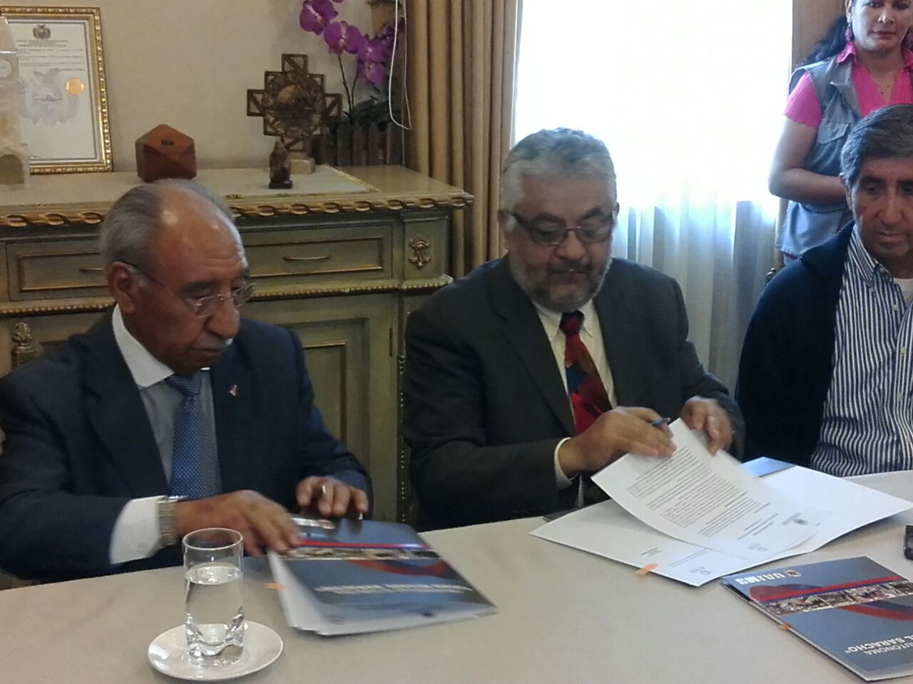 La Universidad busca patentar medicinas en base al arándano