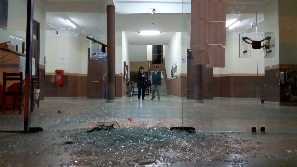 Inician disturbios en la UAJMS(FOTOS)