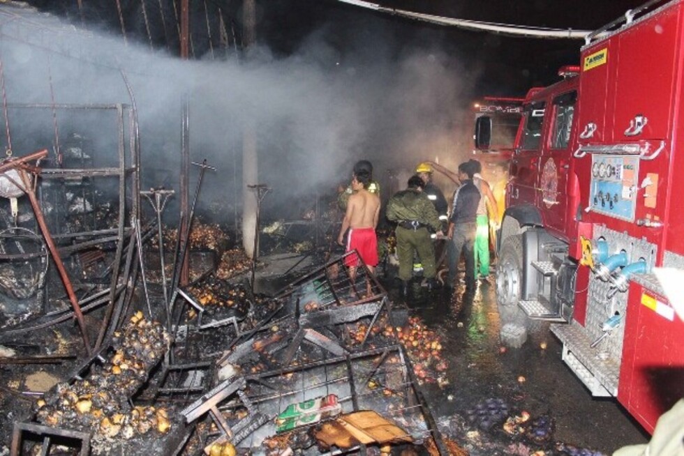 Hicieron parrillada y se quemó su carpintería