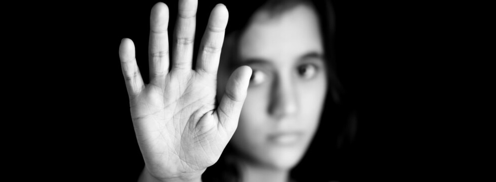 Congreso peruano aprueba la castración química para los violadores de menores de edad
