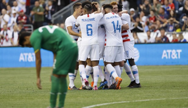Bolivia cae con Estados Unidos en el encuentro cien de Raldes