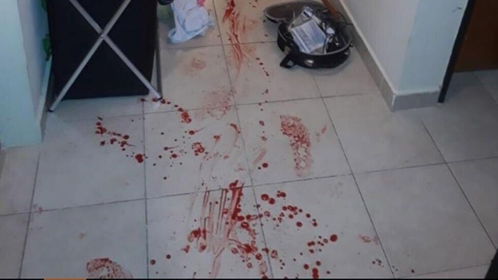 Maniató,  golpeó y casi  apuñala a  la ex novia
