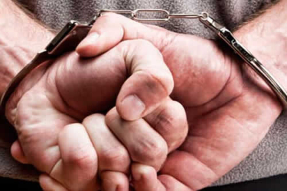 Aprehenden a exfuncionario de banco por estafa