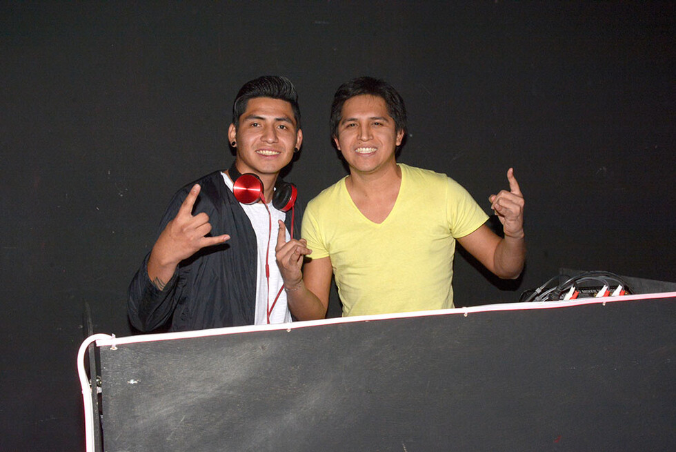 De fiesta en la disco Kapital