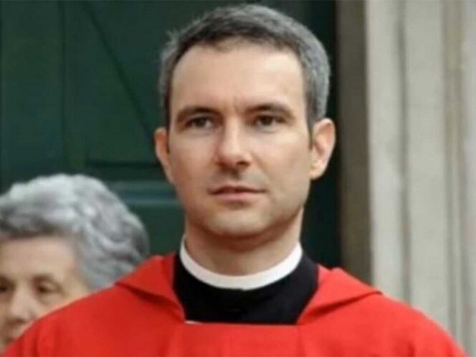 El Vaticano juzgará a monseñor por pornografía