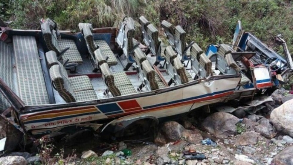 Al menos 47 muertos en un embarrancamiento