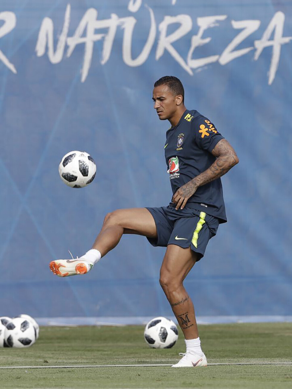 Un jugador brasileño se lesiona horas antes del partido contra Bélgica y dice adiós al Mundial