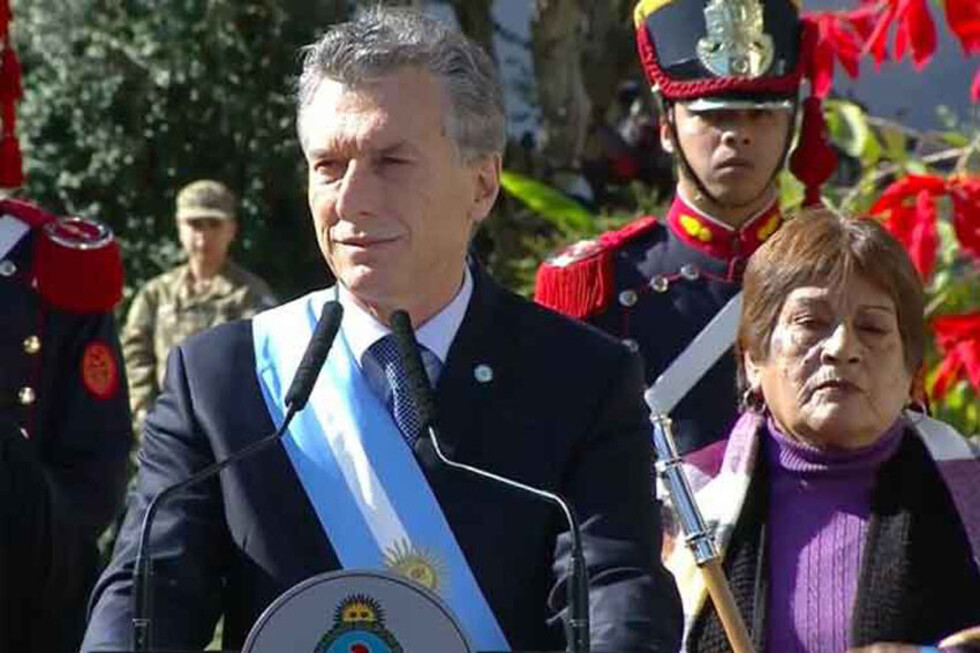 Presidente Macri pide a argentinos trabajar juntos