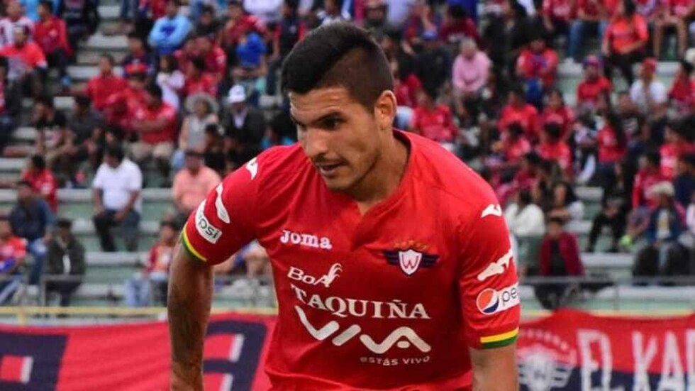 Wilstermann visita a Deportivo Cuenca de Ecuador