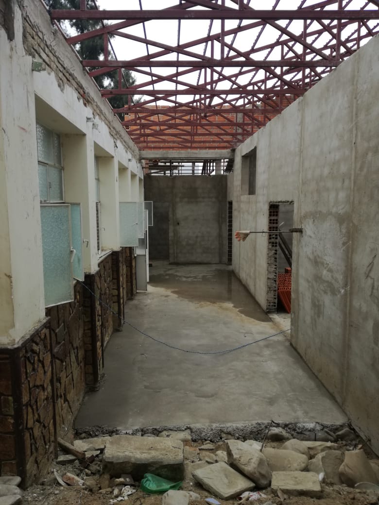 Centro de hemodiálisis del San Juan de Dios tiene un 30% de avance