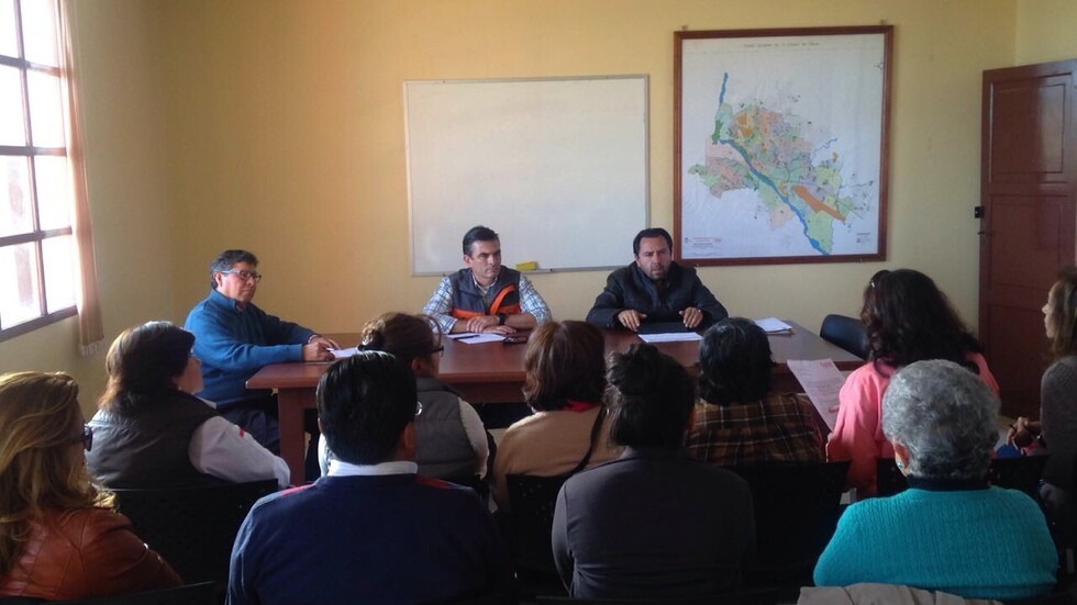Municipio acuerda proyectos de asfalto, cámaras de seguridad, iluminación y centro de salud para distritos del centro de la ciudad