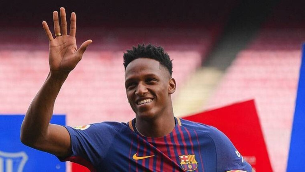 Irrechazable oferta del  Manchester por Mina