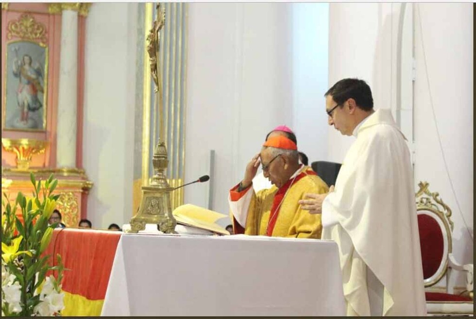 Cardenal llama a los bolivianos a vivir en unidad en Tedeum en homenaje al aniversario patrio