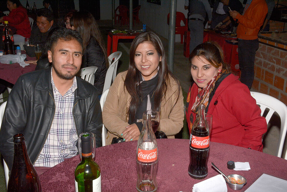 Churos momentos con la familia  y amigos