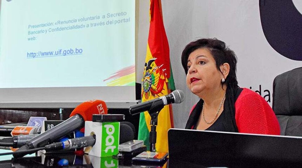 Autoridades renuncian al secreto bancario
