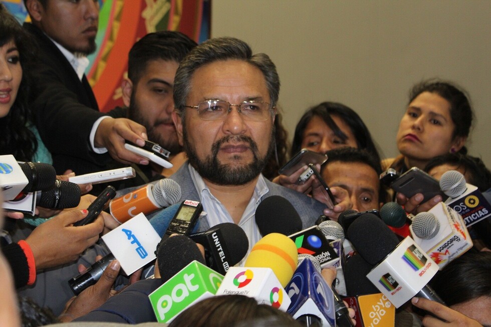 Gabinete ampliado define acelerar la inversión pública