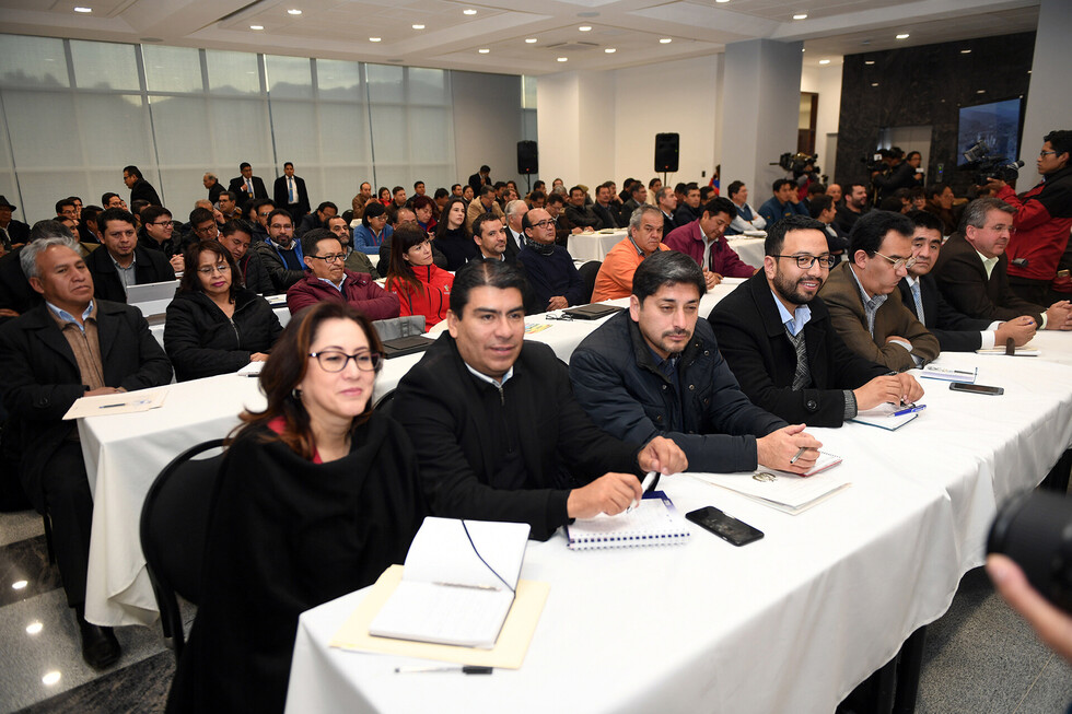 Inicia gabinete ampliado en la Casa Grande del Pueblo