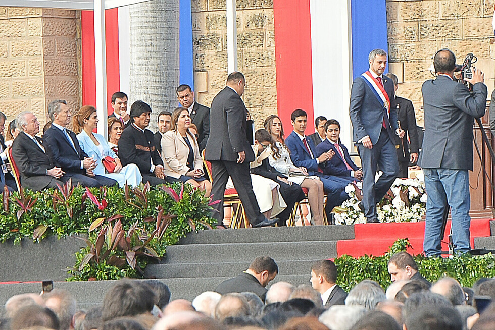 Presidente de Bolivia presente en la ceremonia de juramento de Abdo Benítez