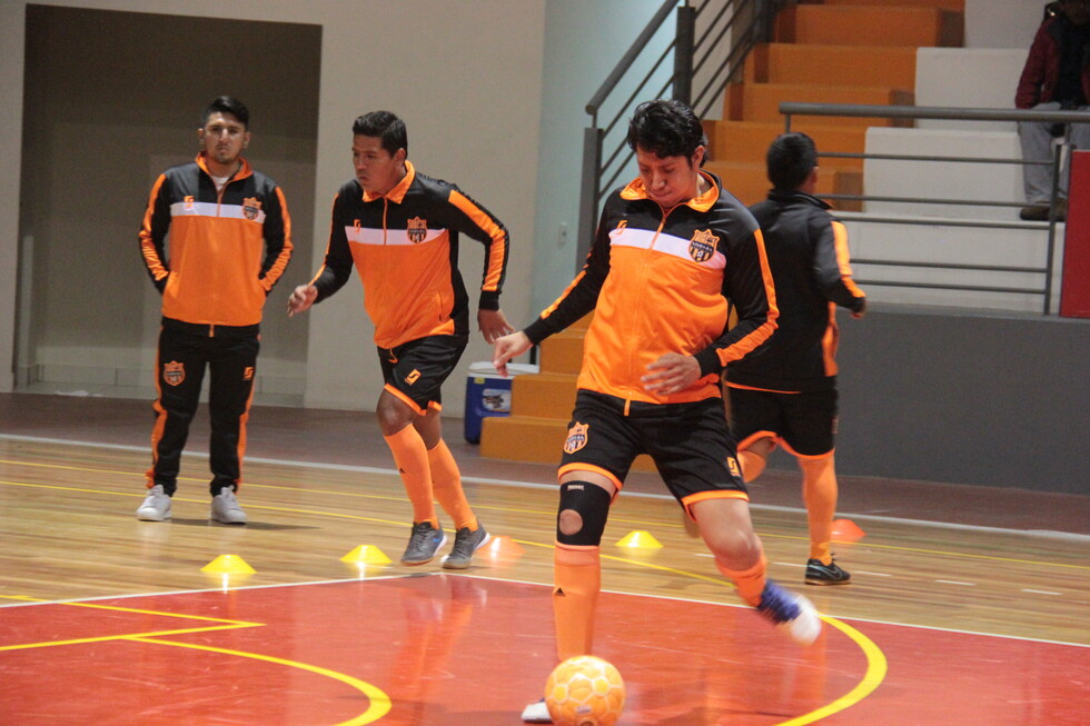 Equipos tarijeños obligados a reivindicarse en Liga de futsal