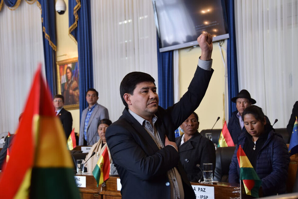 Posesionan a Milton Barón como nuevo presidente del Senado