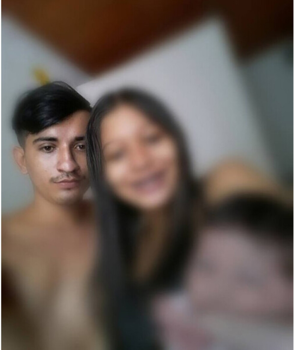 Apuñaló a su mujer 26 veces e iba a abusar de su hija