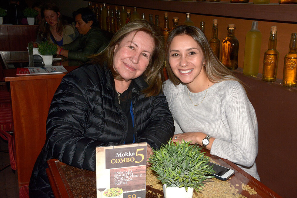 Con la familia  en el Café Mokka