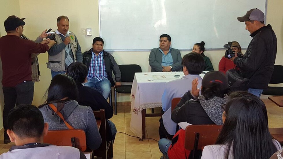 Estudiantes se favorecen con Beca Oportunidad