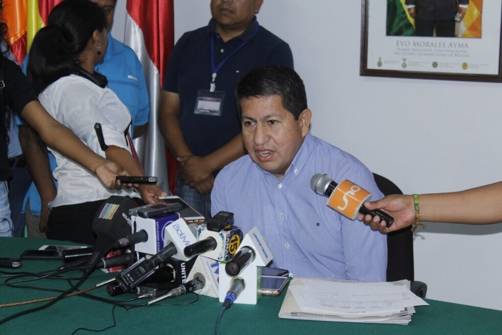 Tras fracking, YPFB impulsa  foro de combustibles verdes