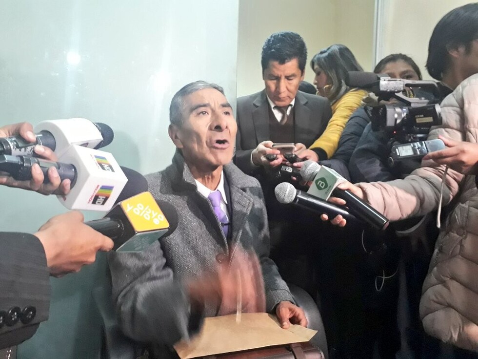 Primer postulante a Fiscal General plantea pena de muerte a corruptos