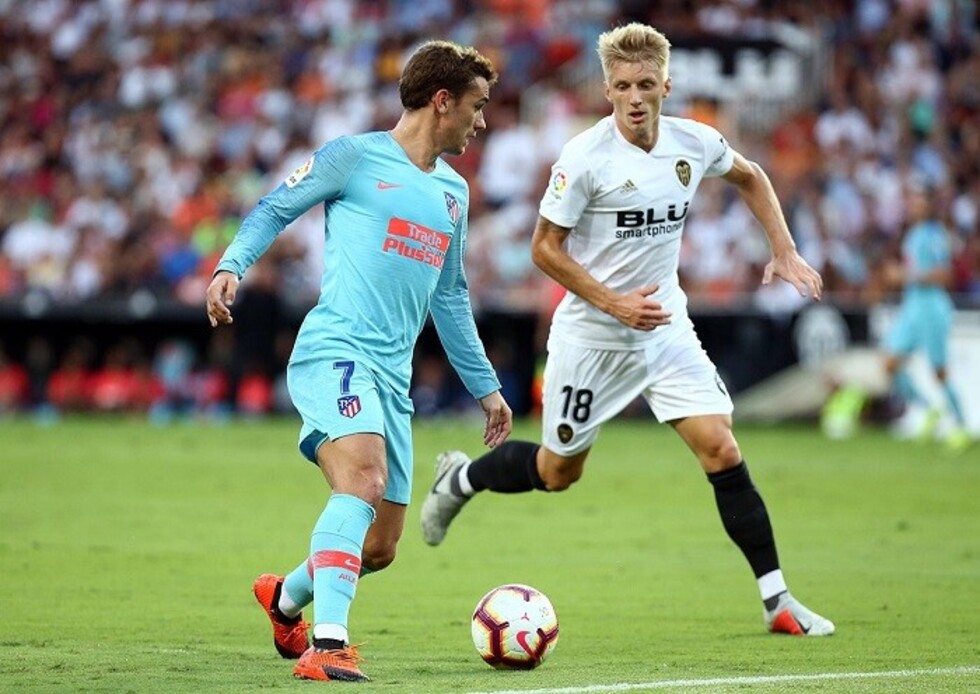 Valencia y Atlético igualaron en un duelo intenso y de fuerzas parejas