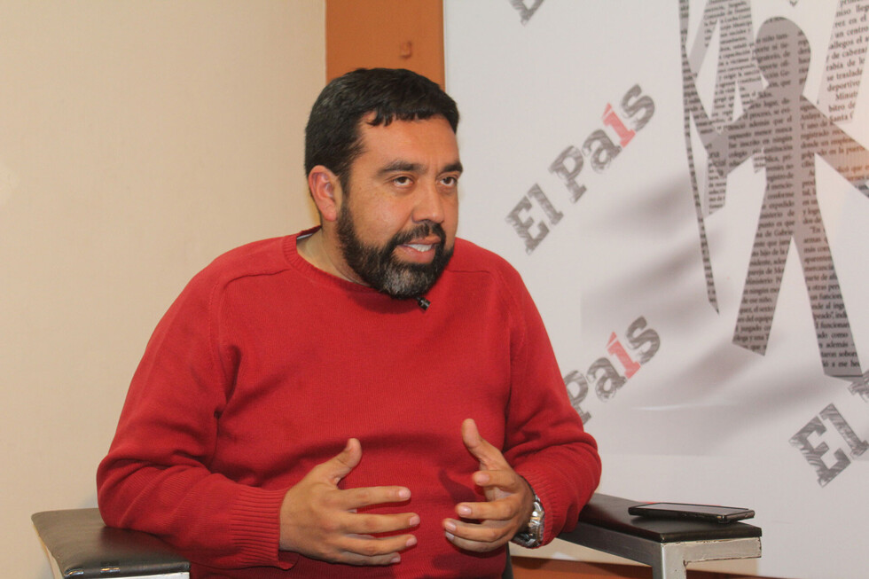 Ruíz: No habrá candidato en el 2020 que no haga antes campaña por Evo