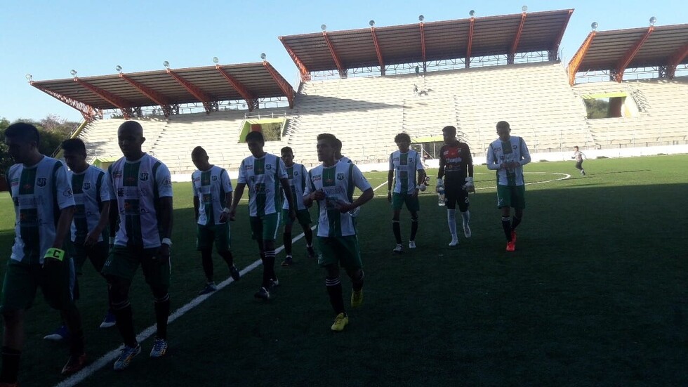 Petrolero y Bermejo toman el mando de la Primera “A”