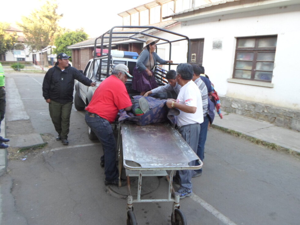 Dejó con hemorragia interna y traumas a anciano tras atropello