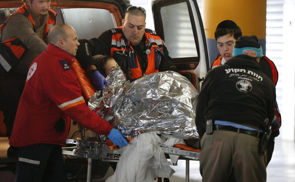 Apuñaló a embarazada  y acabó matando al bebé