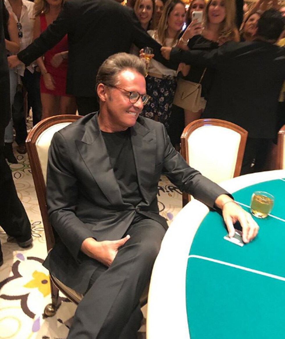 Captan a Luis Miguel en  un casino