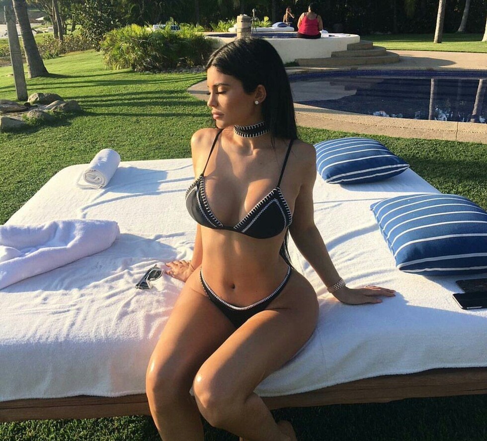 Policía detuvo el auto de  Kylie tras ir a una fiesta