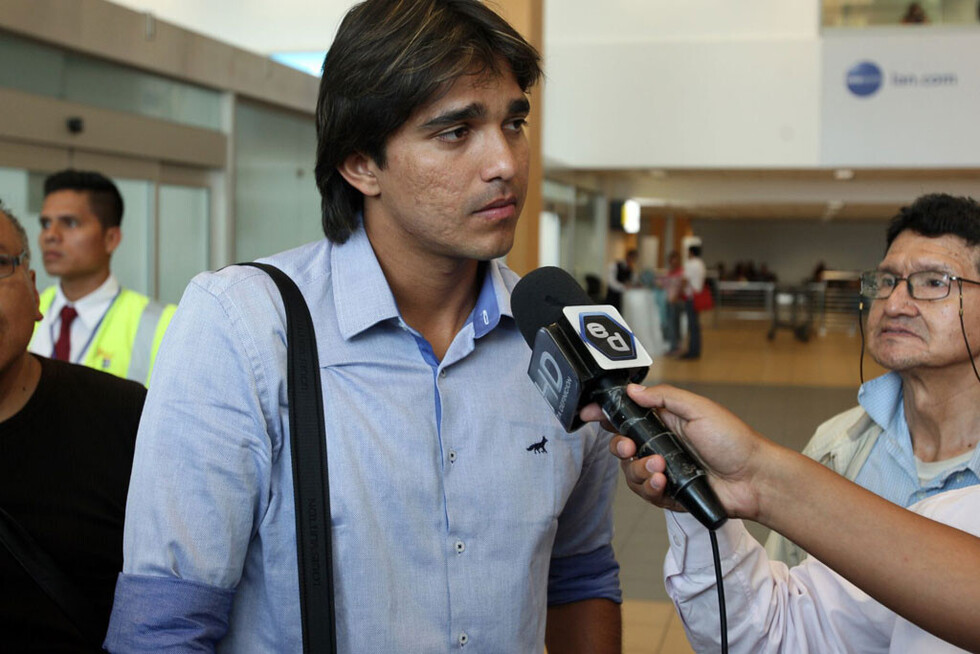 Marcelo Martins llegó a Bolivia y se entrenará en The Strongest