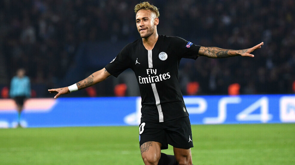 Neymar lidera la goleada del París frente al Estrella Roja
