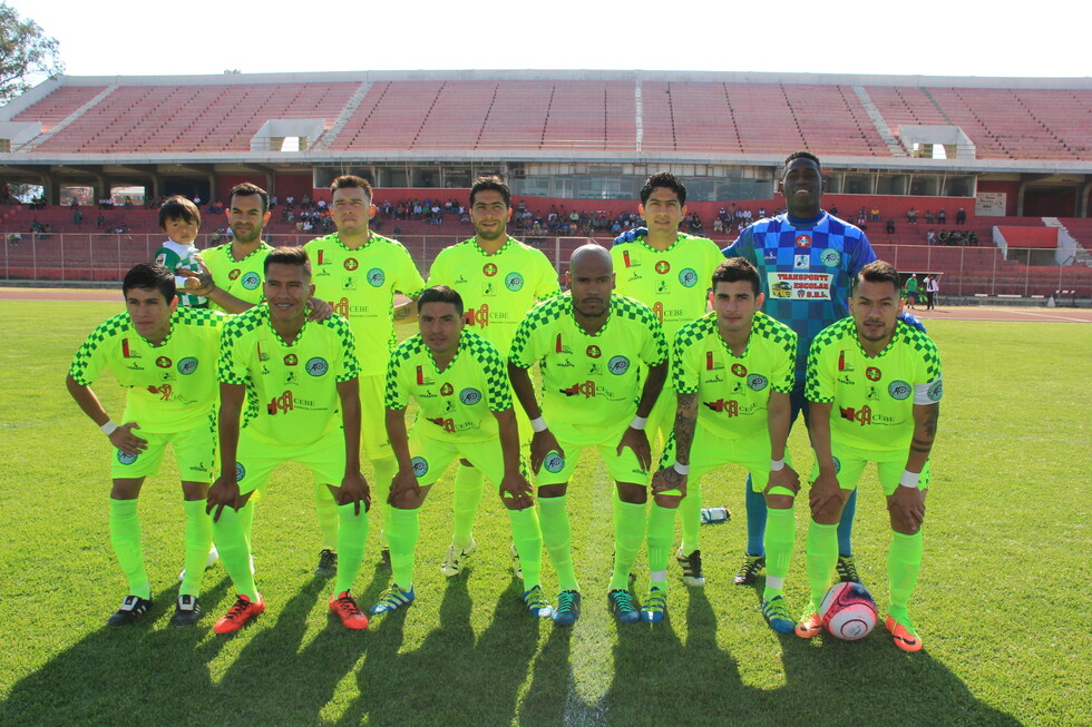 Industrial enfrenta a Independiente en una final adelantada