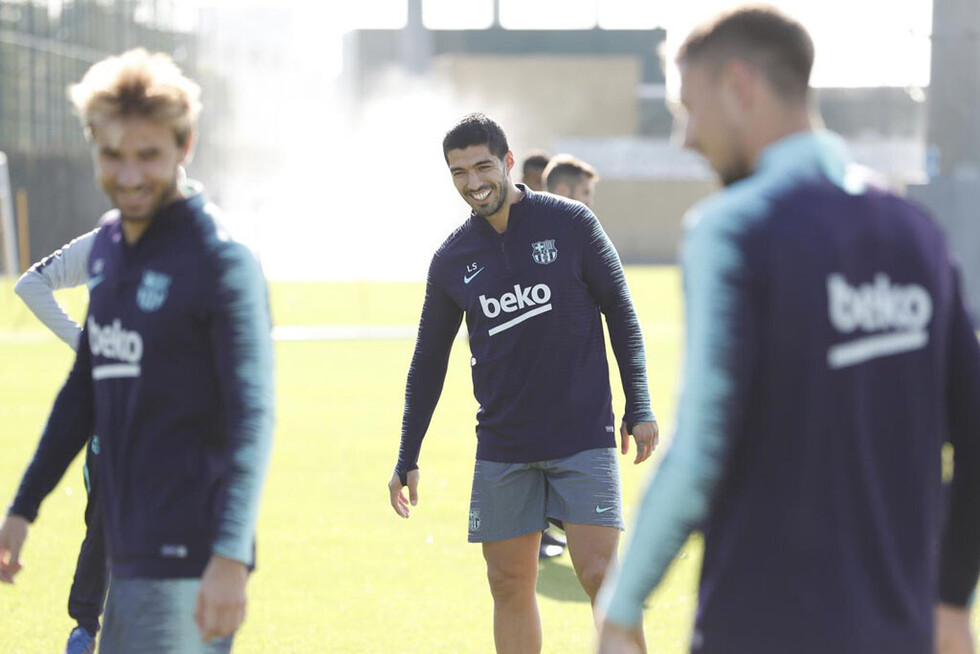 Sergi Roberto y Suárez vuelven al trabajo