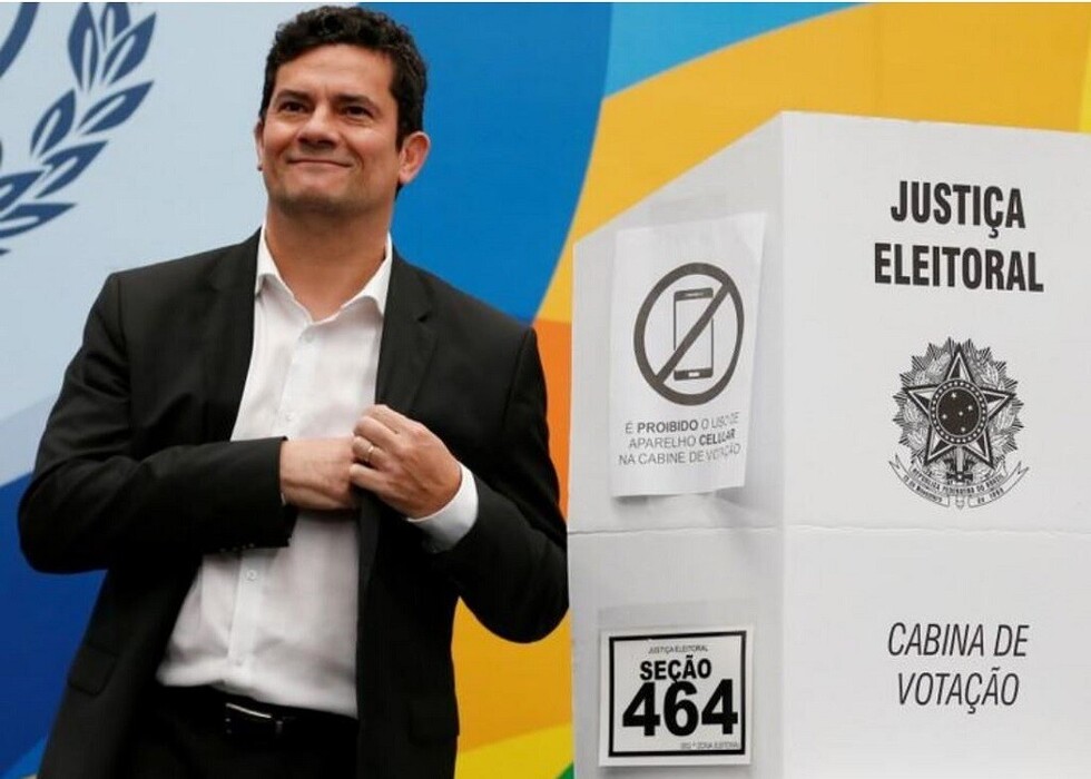 Bolsonaro elige ministro de Justicia al juez de "Lava Jato", en un nombramiento divisivo