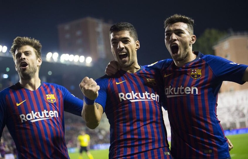 Barcelona venció al Rayo Vallecano sobre el final